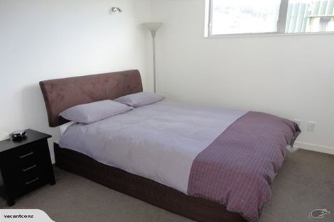 Photo of property in 105 Rongotai Road, Kilbirnie, Wellington, 6022