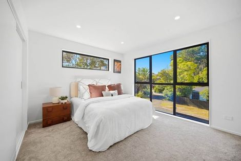 Photo of property in 34a Lavery Place, Sunnynook, Auckland, 0632