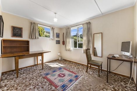 Photo of property in 2 Fraser Street, Roseneath, Port Chalmers, 9023