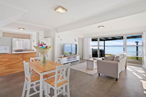 Photo of property in 59 Torkar Road, Clarks Beach, 2122