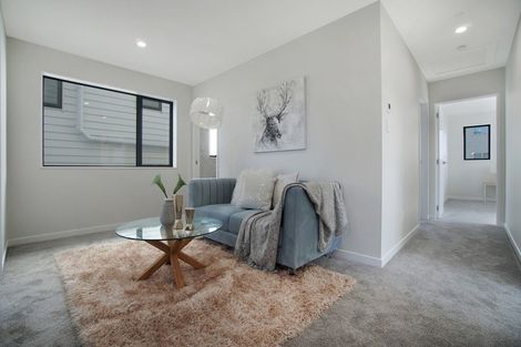 Photo of property in 2 Laquinta Place, Flat Bush, Auckland, 2019