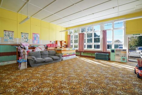 Photo of property in 63 Hastings Street, Ohai, 9635