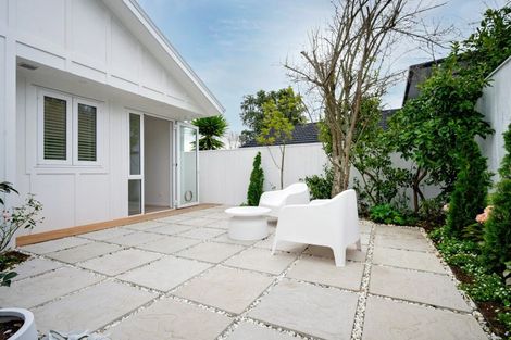 Photo of property in 119a Te Mata Road, Havelock North, 4130