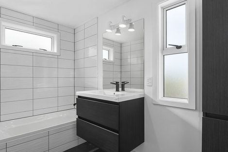 Photo of property in 1 Greenock Street, Kaikorai, Dunedin, 9010