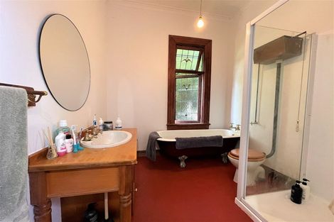 Photo of property in 16 Lewin Street, Balclutha, 9230