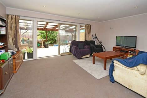 Photo of property in 43 Castletown Place, New Brighton, Christchurch, 8083