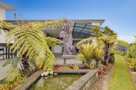 Photo of property in 20 Roseberry Place, Whitianga, 3510
