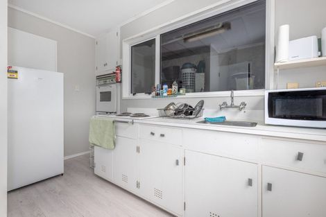 Photo of property in 9 Ayr Place, Papakowhai, Porirua, 5024