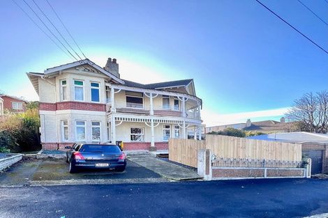Photo of property in 40 Manor Place, Dunedin Central, Dunedin, 9016