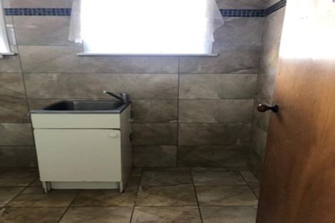 Photo of property in 1/62 Swaffield Road, Papatoetoe, Auckland, 2025