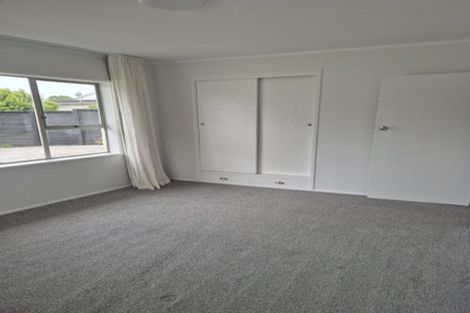Photo of property in 2/6 Hemsway Place, Sunnyhills, Auckland, 2010