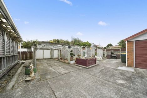 Photo of property in 4 Mawhare Street, Titahi Bay, Porirua, 5022