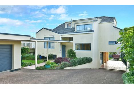 Photo of property in 59 Pacific Parade, Army Bay, Whangaparaoa, 0930