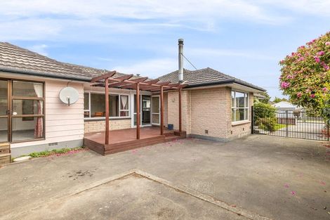 Photo of property in 22 Greenhurst Street, Sockburn, Christchurch, 8042