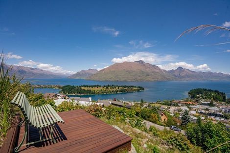 Photo of property in 25b Vancouver Drive, Queenstown, 9300