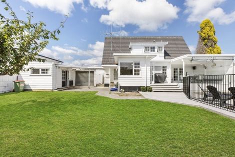 Photo of property in 168 Sandwich Road, St Andrews, Hamilton, 3200