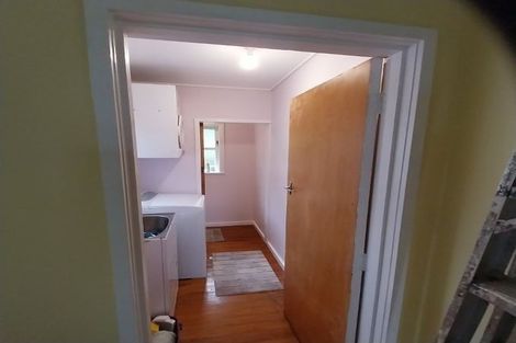 Photo of property in 16 Highbury Crescent, Highbury, Wellington, 6012