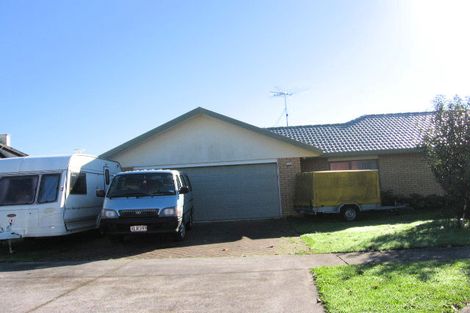 Photo of property in 1 Advance Way, Albany, Auckland, 0632