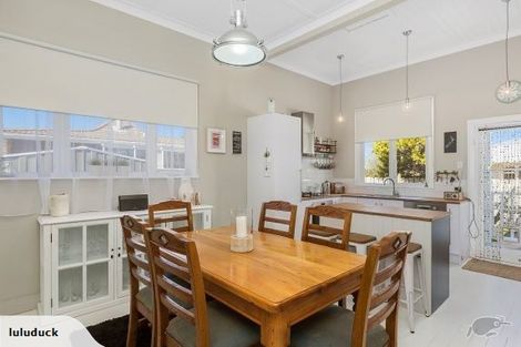 Photo of property in 84 Tomahawk Road, Andersons Bay, Dunedin, 9013