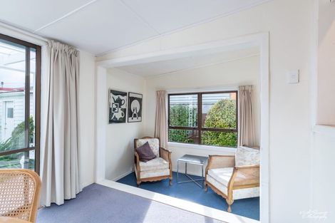 Photo of property in 11 Jessie Street, Petone, Lower Hutt, 5012