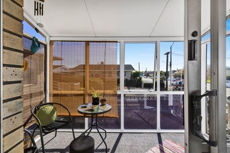 Photo of property in 36b Waimea Street, Westown, New Plymouth, 4310