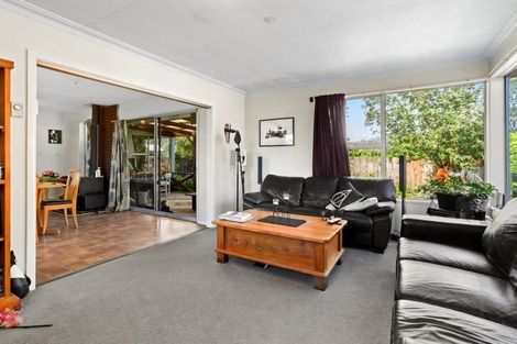 Photo of property in 16 Lacy Gate Place, Woodend, 7610