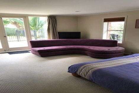 Photo of property in 48 Pah Road, Cockle Bay, Auckland, 2014