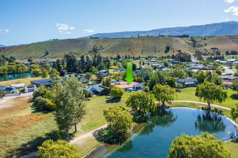 Photo of property in 27 Pisa Moorings Road, Mount Pisa, Cromwell, 9383