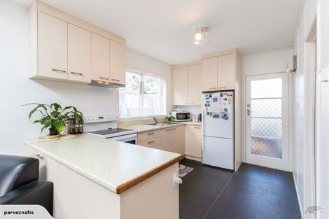 Photo of property in 2/93 Coronation Road, Mangere Bridge, Auckland, 2022