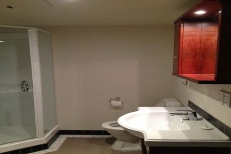 Photo of property in 50c Hawker Street, Mount Victoria, Wellington, 6011