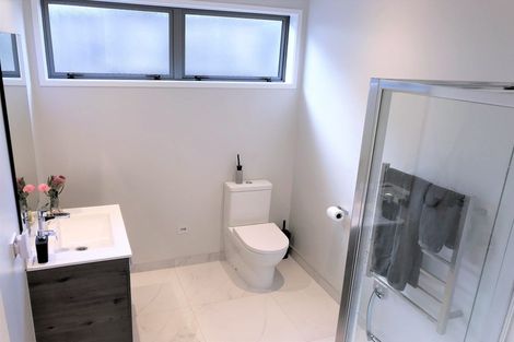 Photo of property in 2 Huarahi Pai Road, Huapai, Kumeu, 0810