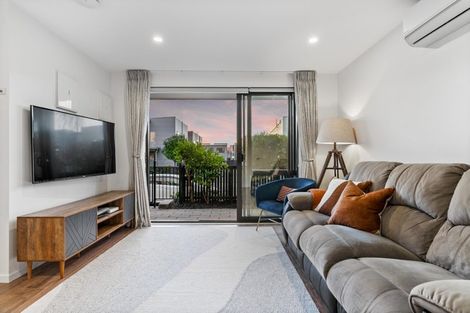 Photo of property in 26 Hiki Street, Hobsonville, Auckland, 0616