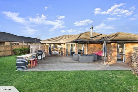 Photo of property in 8 Monet Vale, Rolleston, 7614