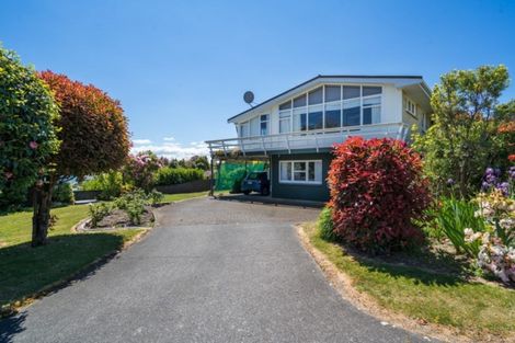 Photo of property in 14 Hinerau Grove, Waipahihi, Taupo, 3330