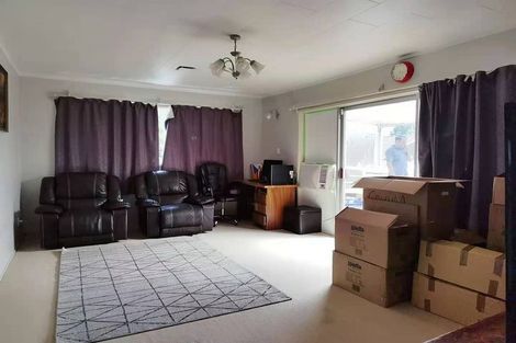Photo of property in 14 Bacot Place, Howick, Auckland, 2014