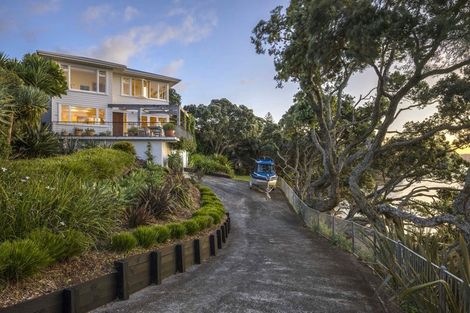 Photo of property in 76 St Michaels Avenue, Point Chevalier, Auckland, 1022
