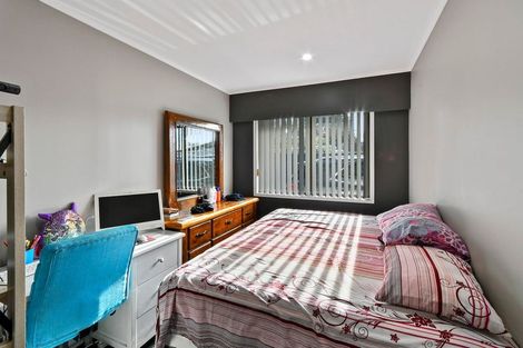 Photo of property in 1/2 Huia Road, Papatoetoe, Auckland, 2025