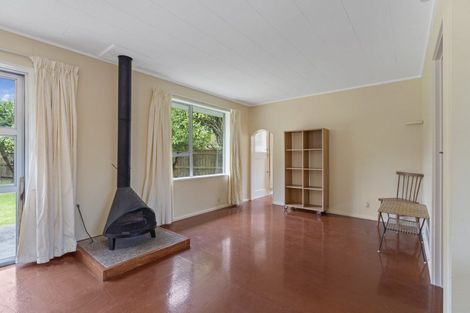 Photo of property in 15 Old Coach Road South, Otaki Beach, Otaki, 5512