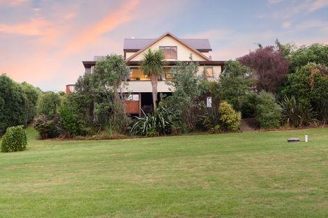 Photo of property in 17 Roger Guy Place, Welcome Bay, Tauranga, 3175