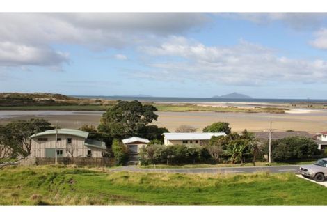 Photo of property in 286 Cove Road, Waipu, 0582