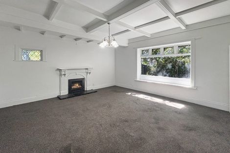Photo of property in 374 College Street, Hokowhitu, Palmerston North, 4410