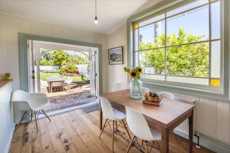 Photo of property in 19 Tainui Road, Devonport, Auckland, 0624