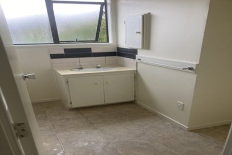 Photo of property in 2/67 Sunvue Road, Glen Eden, Auckland, 0602