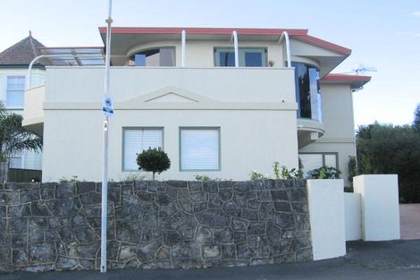 Photo of property in 115a Chaucer Road North, Hospital Hill, Napier, 4110
