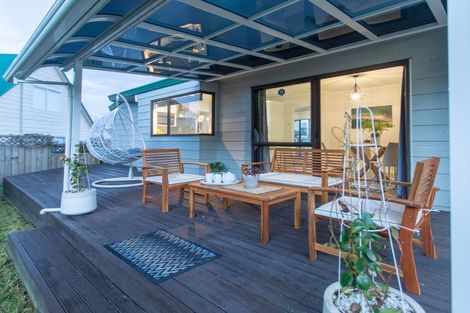 Photo of property in 6 Essendon Court, Glenview, Hamilton, 3206