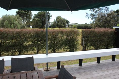 Photo of property in 147 Waimaire Avenue, Matarangi, Whitianga, 3592