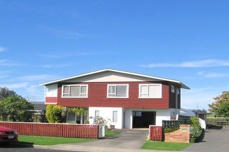 Photo of property in 27 Hillcrest Road, Otumoetai, Tauranga, 3110
