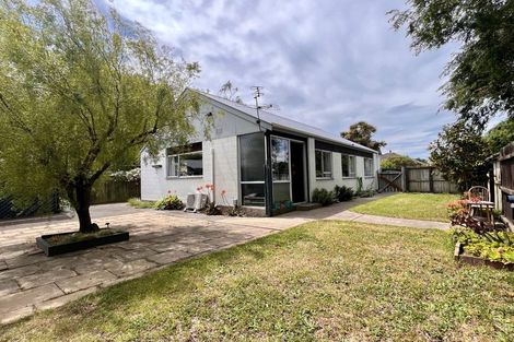 Photo of property in 1 Pannell Avenue, Avonside, Christchurch, 8061