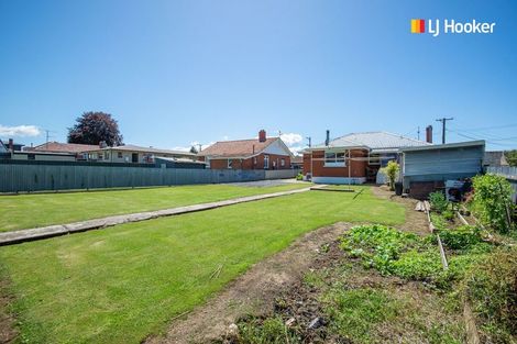 Photo of property in 18 Argyle Street, Mornington, Dunedin, 9011