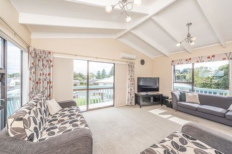 Photo of property in 68 Treadwell Street, Springvale, Whanganui, 4501